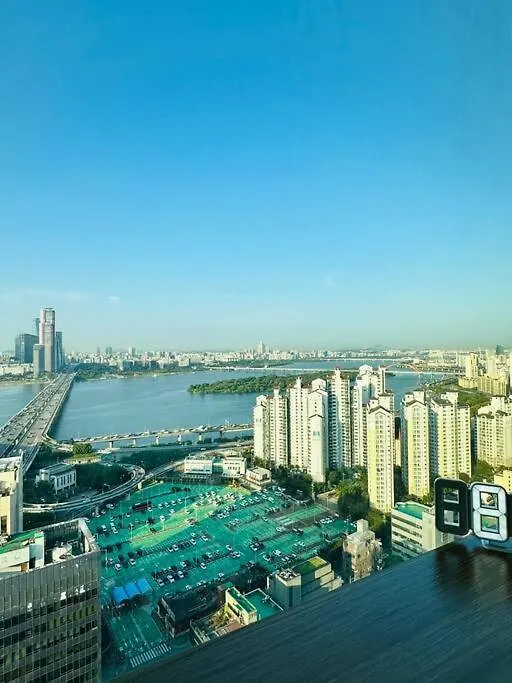 Central Seoul Hip Han River Yeouido Hondae