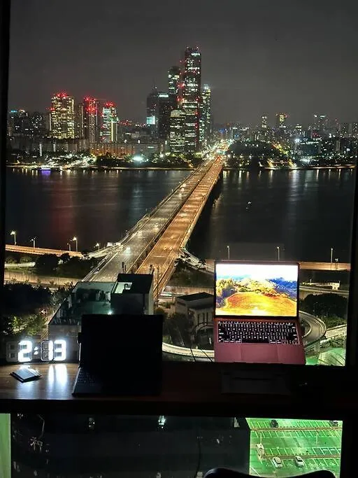 Central Seoul Hip Han River Yeouido Hondae 0*,